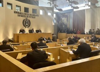 Concejo Tucumán Retoma Sesión: Aumento Tarifa Taxi en Agenda