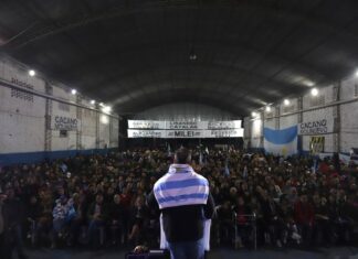 La Libertad Avanza: Masiva Convocatoria en Concepción