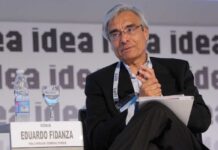 Ventaja de Milei en balotaje se redujo considerablemente, según Fidanza