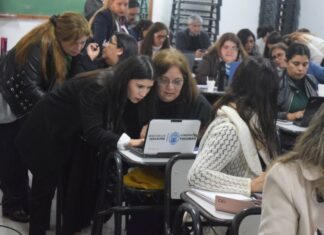 Tucumán: Proponen ley para facilitar permutas de docentes interinos
