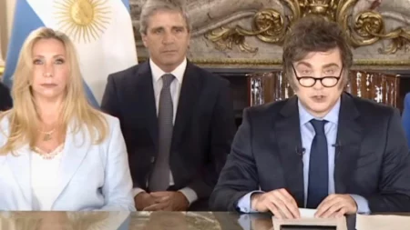 agenda-legislativa-bullrich-y-la-caida-industrial-los-frente Casa Rosada